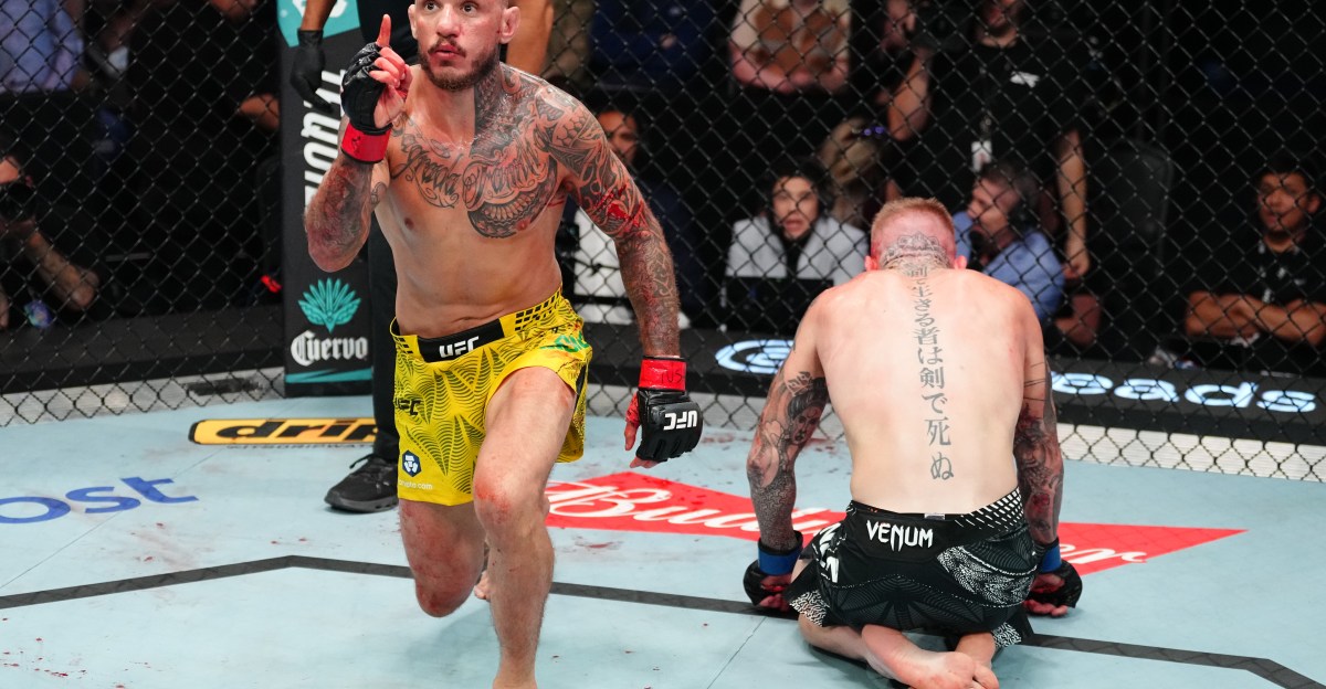 Renato Moicano révèle que sa carrière en MMA aurait sûrement pris fin après sa défaite à l'UFC Vegas 115 contre Chris Duncan !