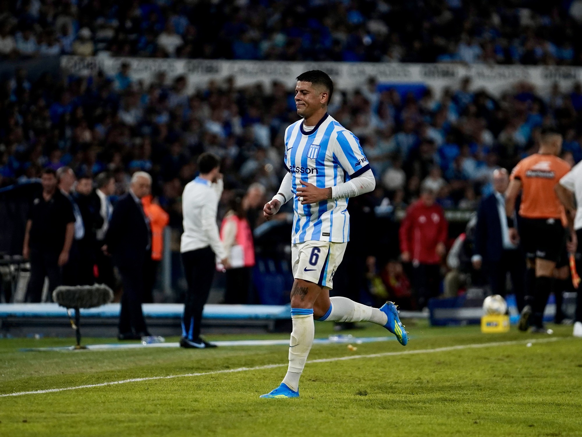 Rojo présente ses excuses aux supporters de Racing après la débâcle en Sudamericana et revient sur son expulsion face à River