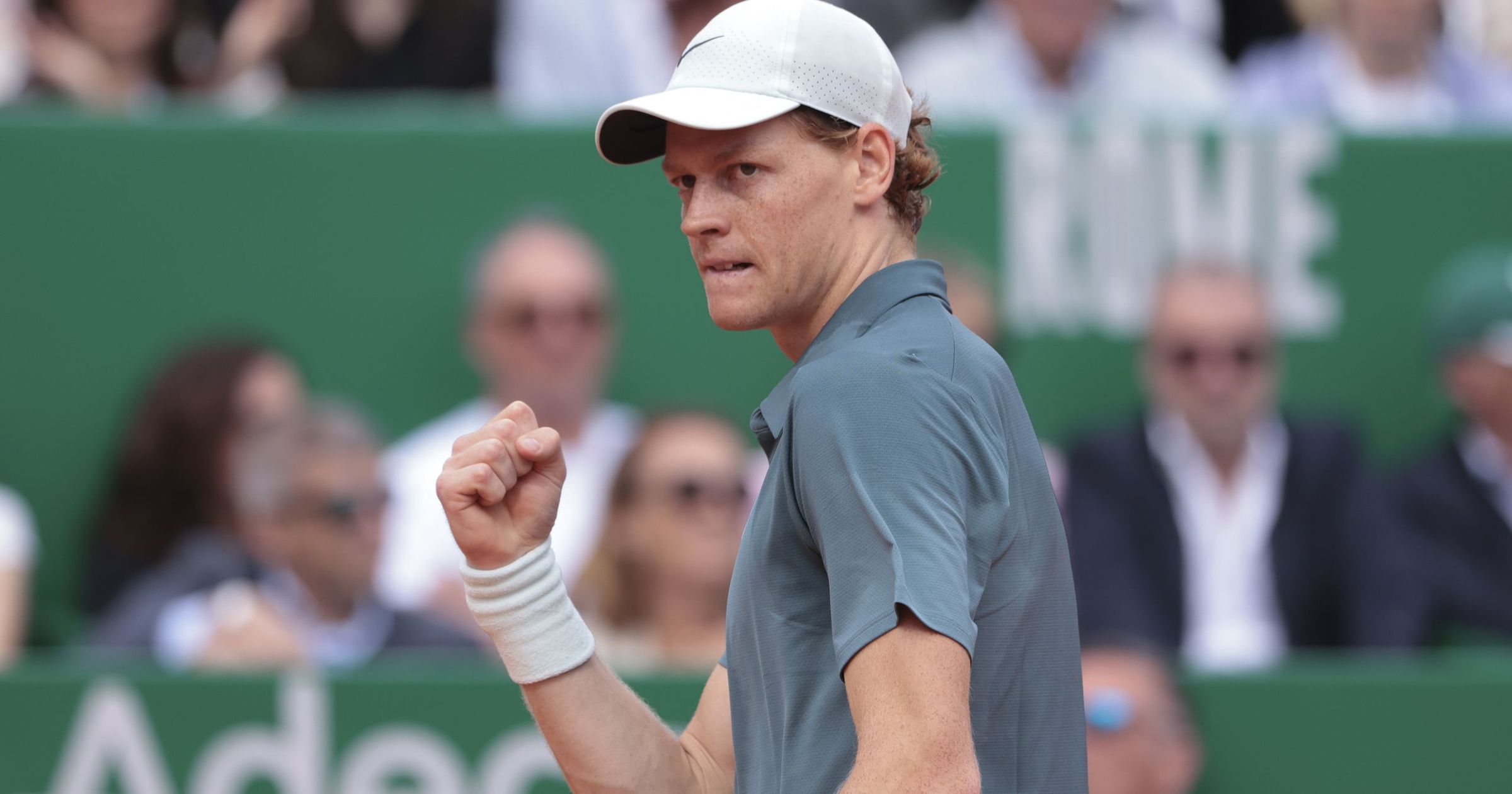 Sinner dit 'oui' au Mutua Madrid Open : le numéro 1 mondial confirmé pour le Masters 1000 de Madrid !