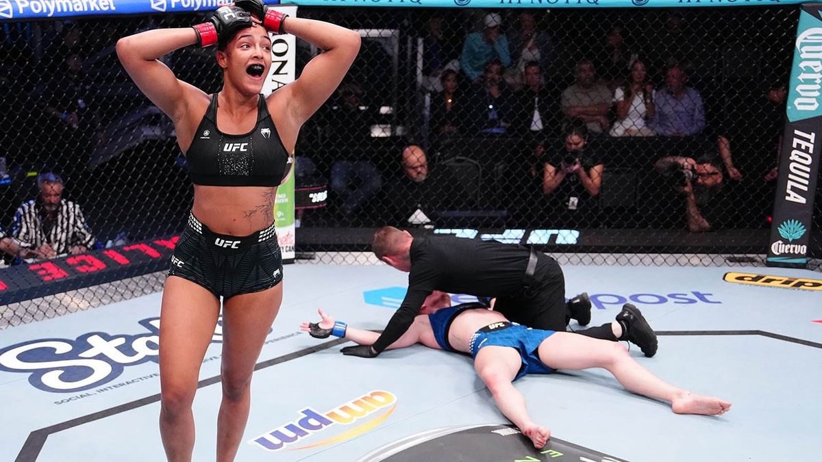 Un combattant de l'UFC donne des nouvelles après avoir été violemment mis KO par un coup de genou dévastateur