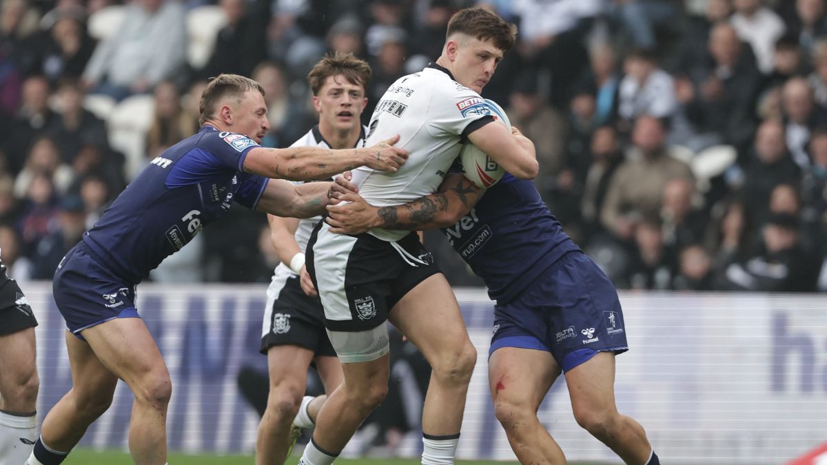 Hull FC contre Toulouse Olympique : Revivez la première mi-temps captivante avec un retournement de situation inattendu !