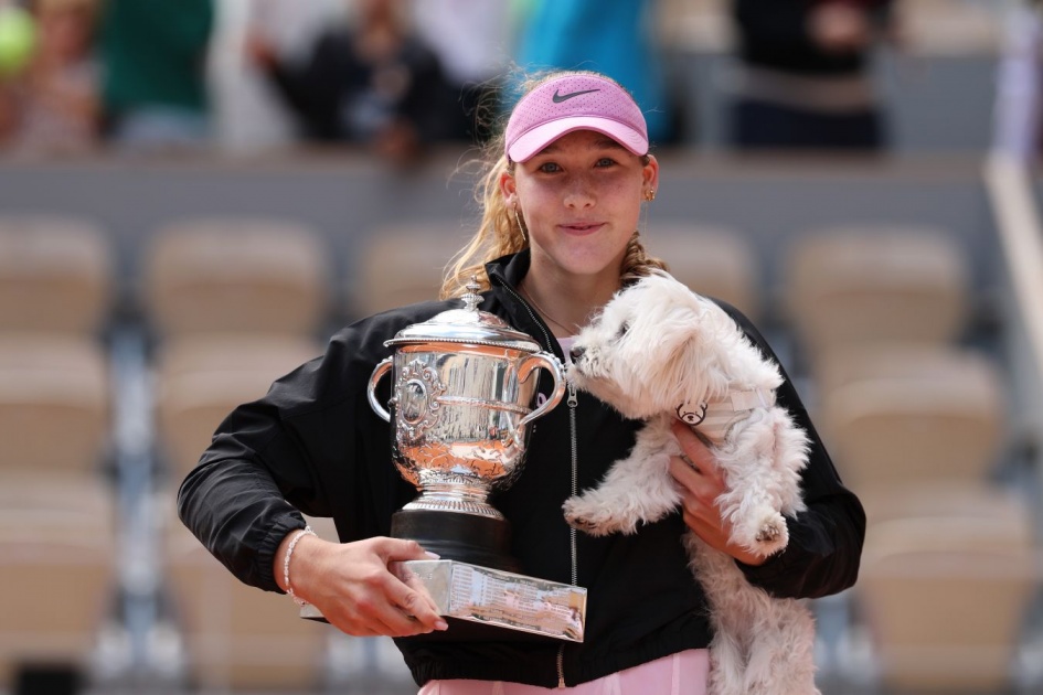Federer, un soutien précieux pour Andrejeva à Roland-Garros : ses réflexions inspirantes !