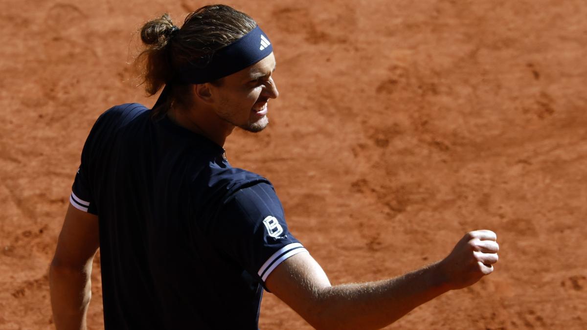 Zverev jouant à Roland Garros