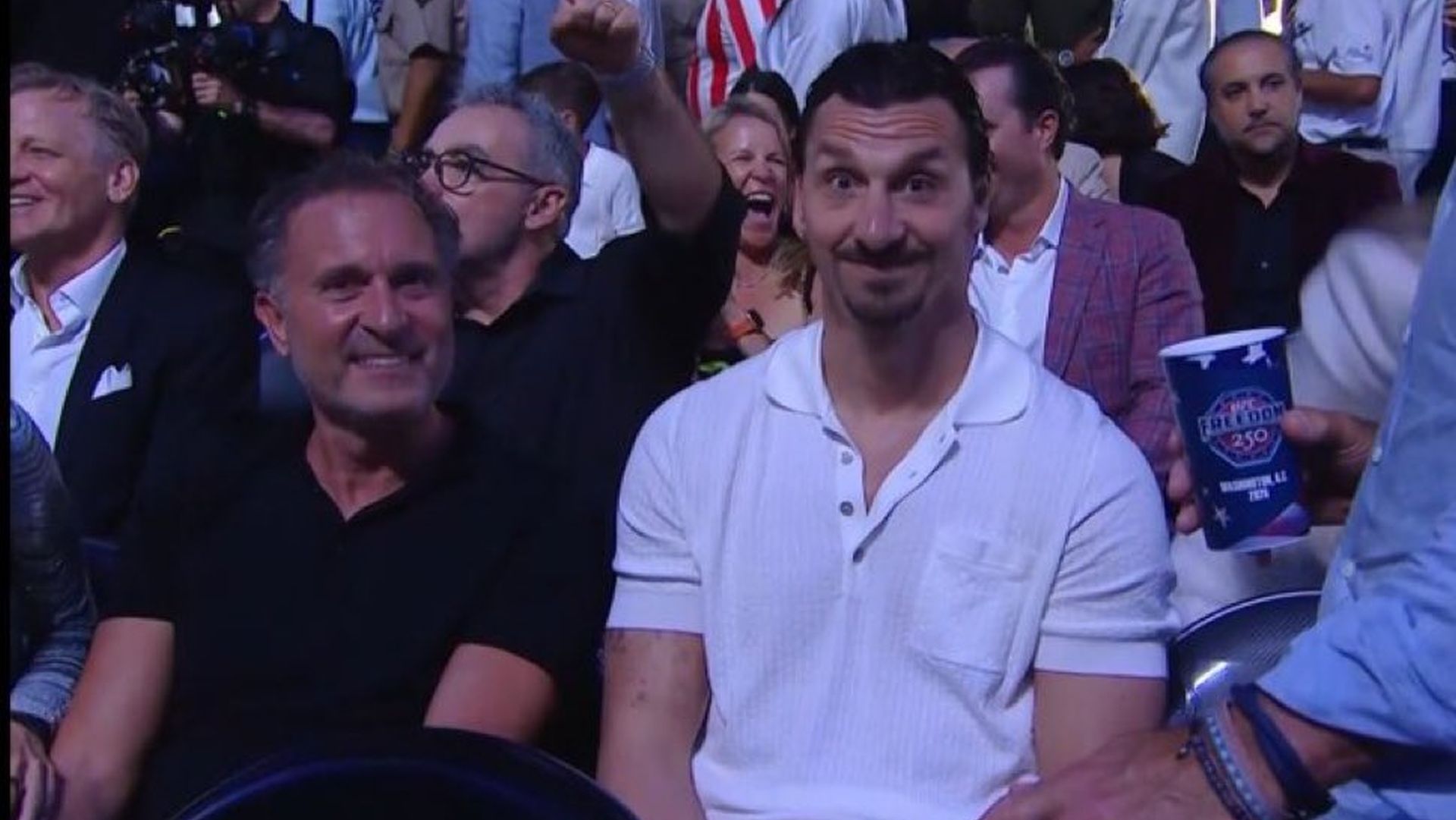 Ibrahimovic et le cardinal à la Maison Blanche : un événement UFC marquant pour le Milan!