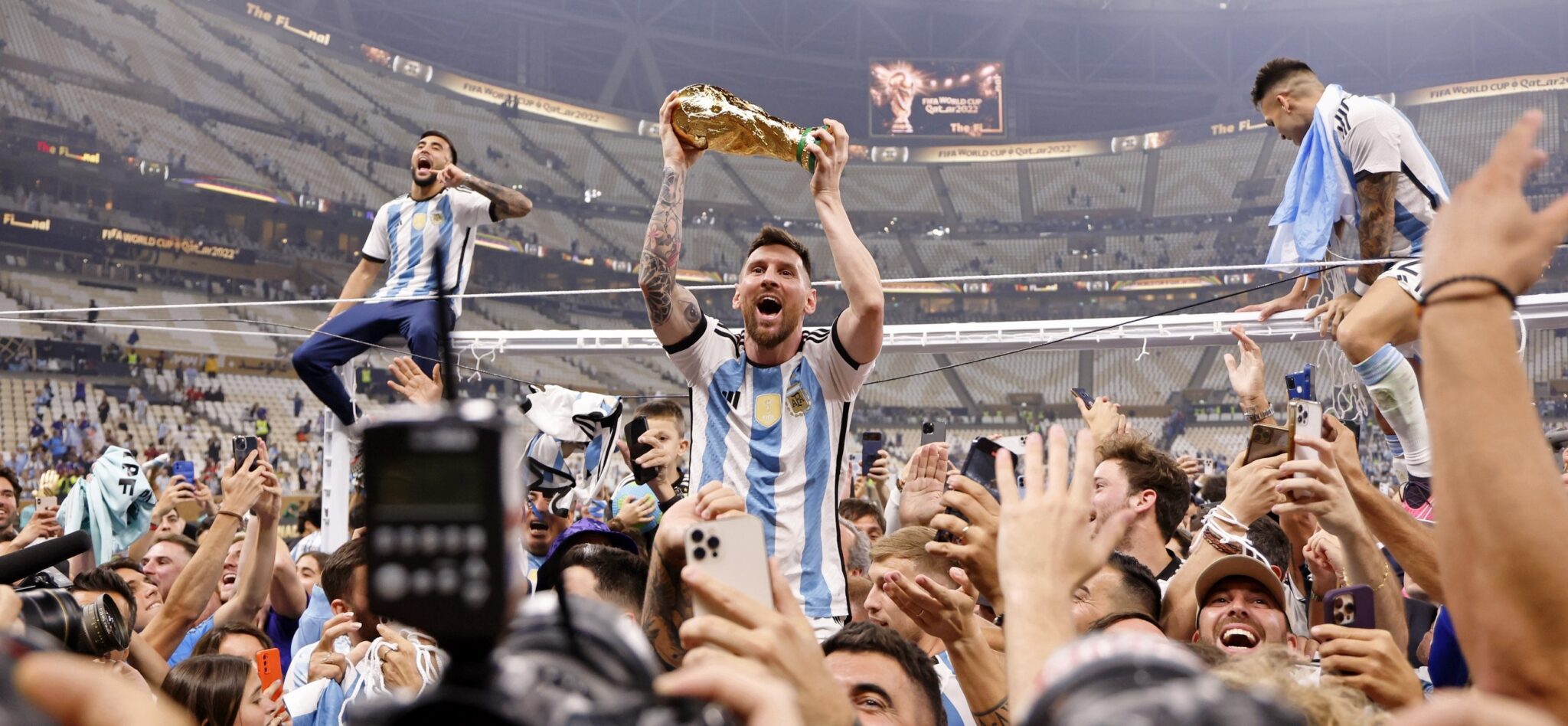 L&rsquo;HISTOIRE DE LA COUPE DU MONDE : Messi décroche enfin son premier titre en faisant tomber la France, championne en titre, lors d&rsquo;une finale légendaire !