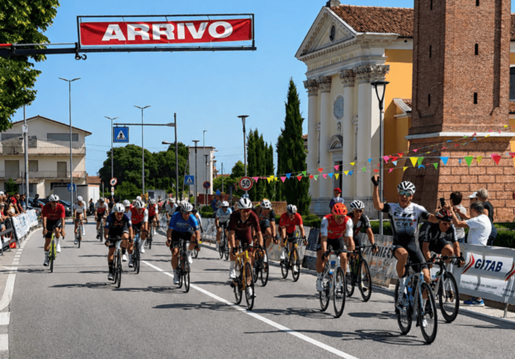 Le 6e Grand Prix Dinamika : Une journée de cyclisme à S. Ambrogio di Trebaseleghe !