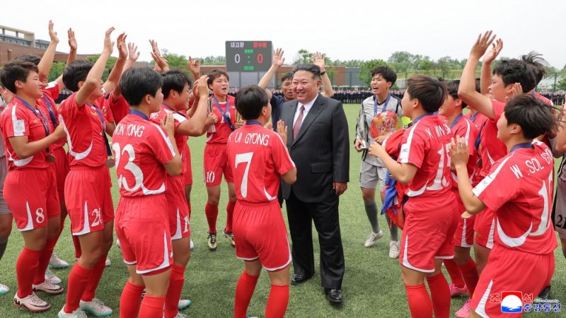 Kim Jong Un adore le soccer féminin en Corée du Nord : Quelles clés de son succès ?