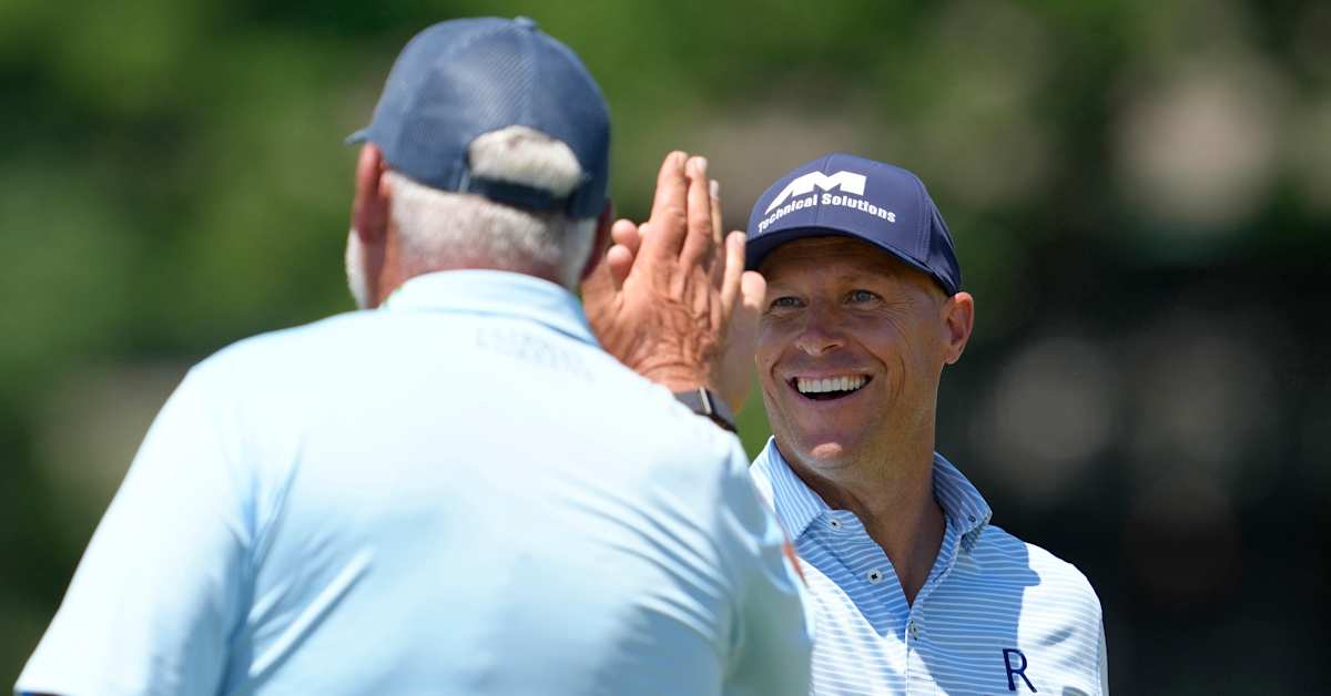 Darren Clarke et Ben Crane dominent avec trois coups d&rsquo;avance après le 2e tour du Championnat American Family Insurance